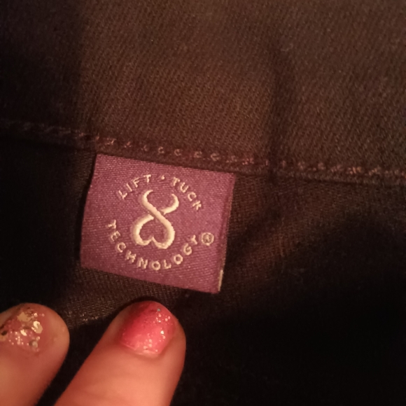 NYDJ Amira Jean with embellished ankle - Picture 9 of 16